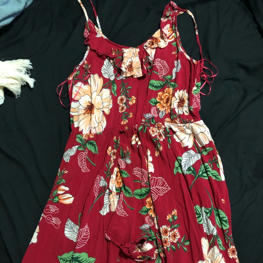 Cute romper. Looks like dress from behind.